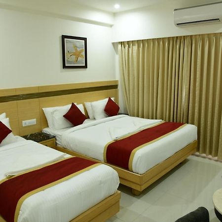 Hotel U.T.Elite 班加罗尔 外观 照片