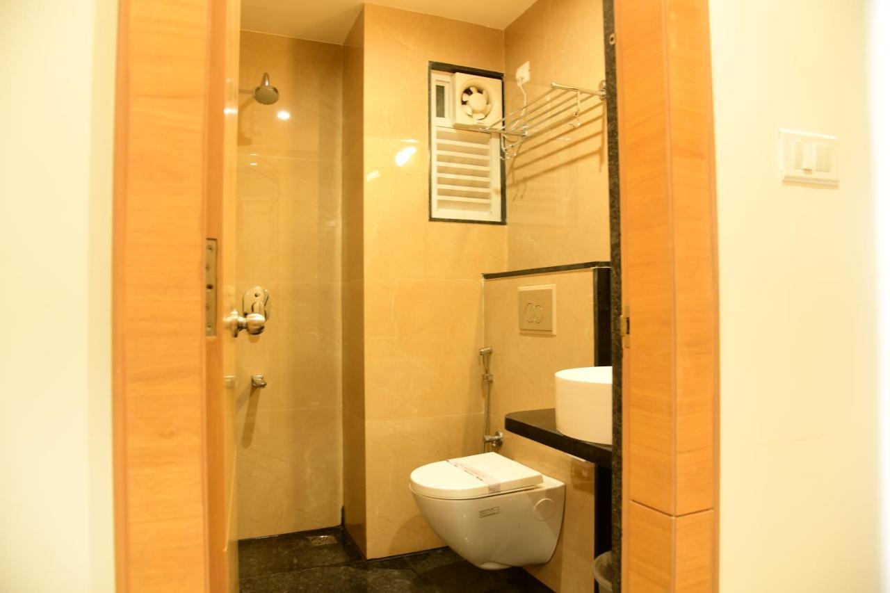Hotel U.T.Elite 班加罗尔 外观 照片