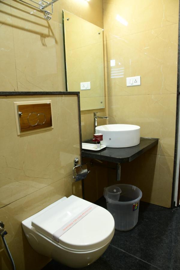 Hotel U.T.Elite 班加罗尔 外观 照片