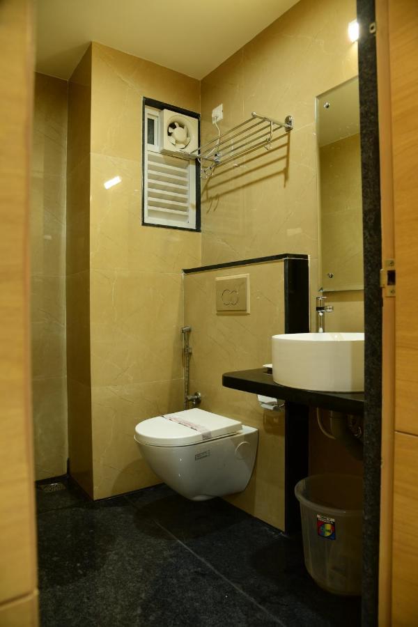 Hotel U.T.Elite 班加罗尔 外观 照片